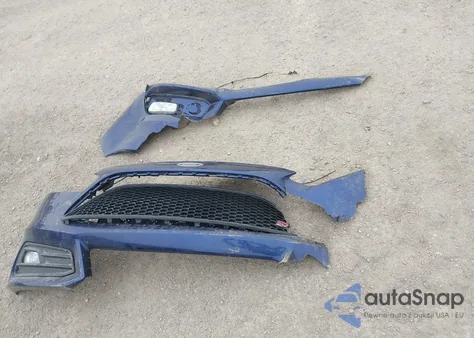 2017 Ford Focus St z USA, uszkodzony, nr VIN 1FADP3L96HL339452